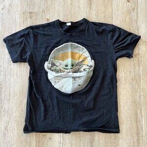 Unisex Top Apparel Black Baby Yoda Tshirt - XL